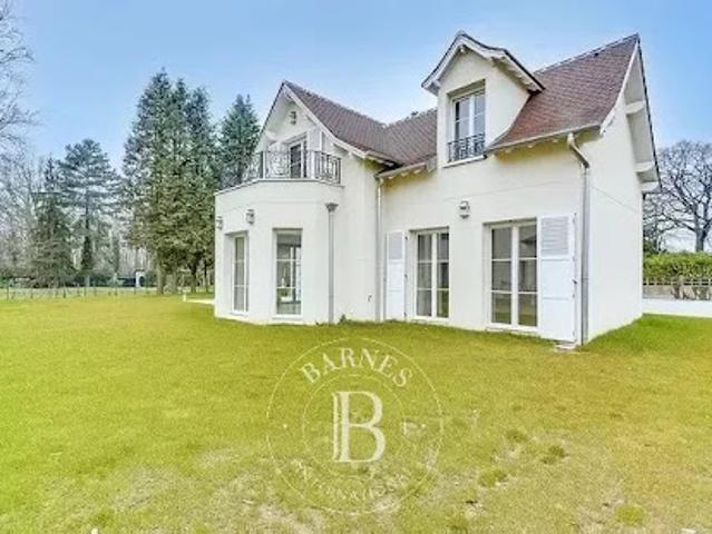 Maison avec jardin