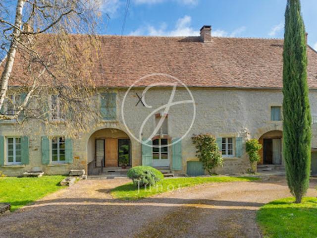 Maison avec jardin