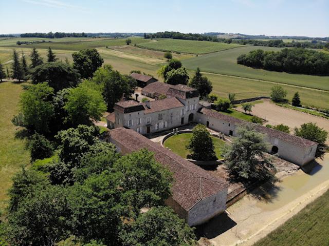 Maison avec jardin