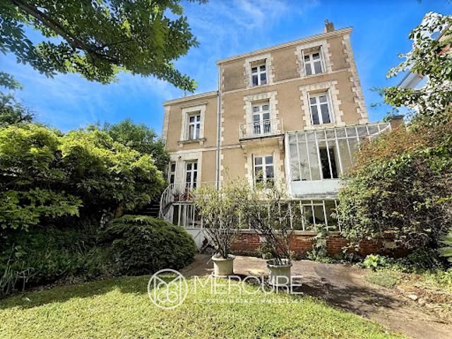 Maison avec jardin
