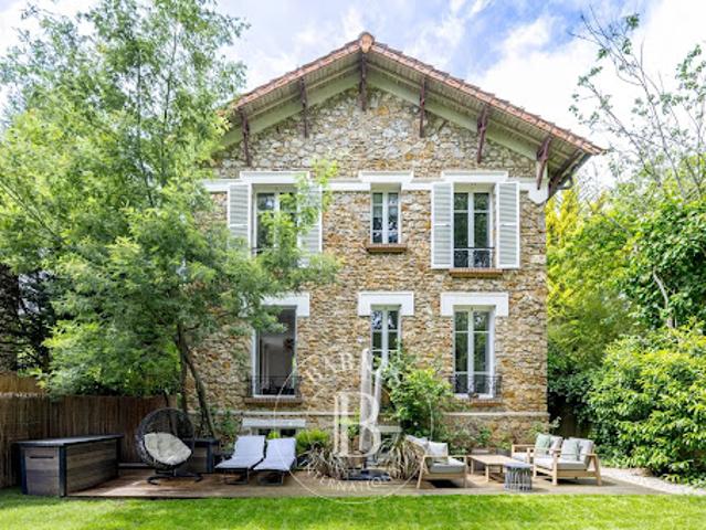 Maison avec jardin