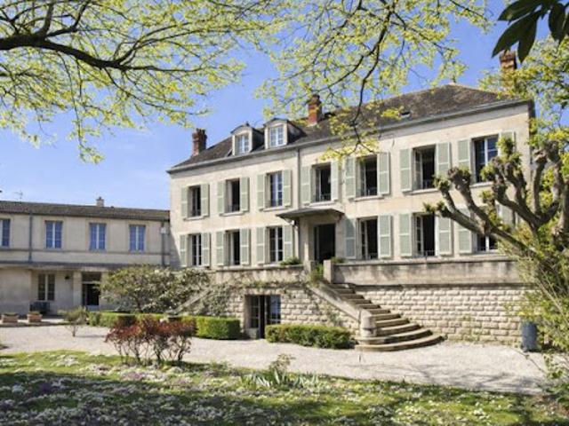 Maison avec jardin