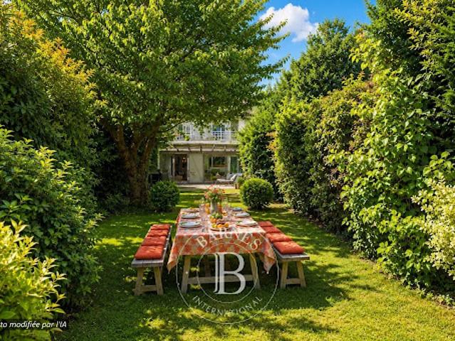 Maison avec jardin