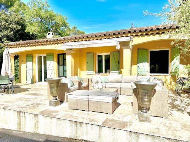 Maison avec jardin