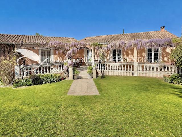 Maison avec jardin