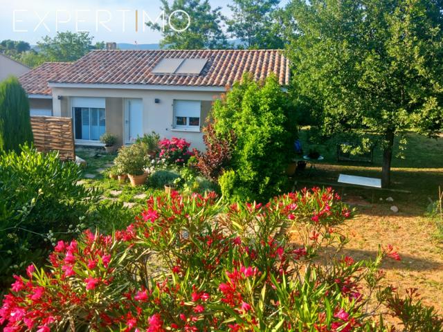 MAISON AVEC JARDIN ET GARAGE