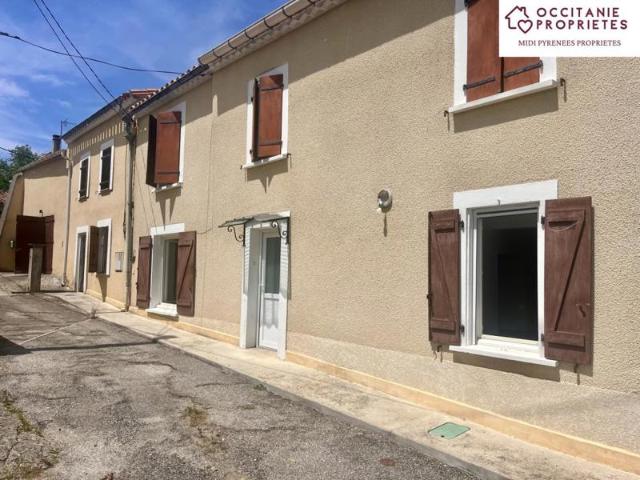 Maison avec jardin et dépendance