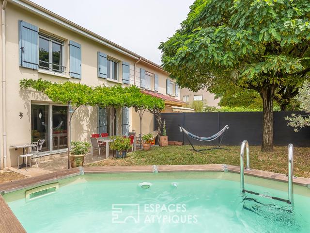 Maison avec jardin et piscine