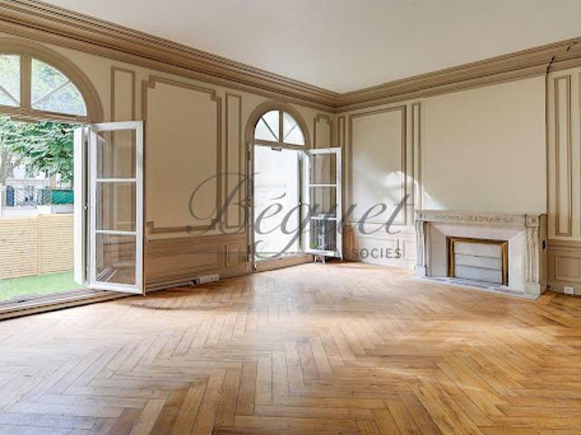 Maison avec jardin et terrasse