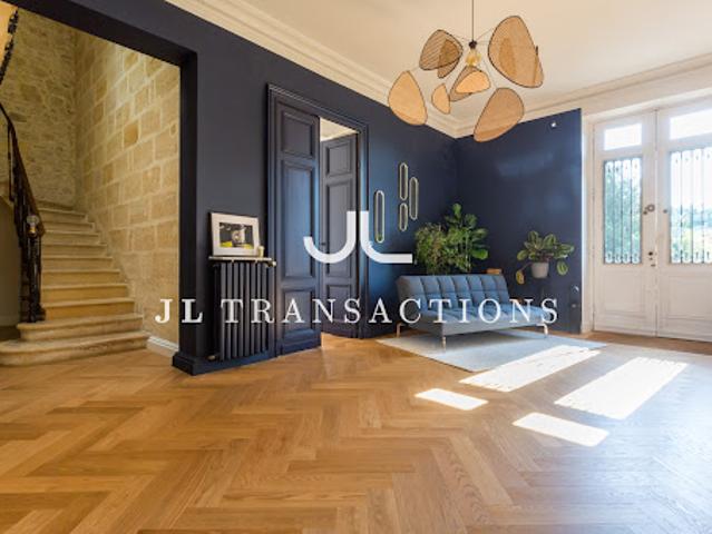 Maison avec jardin et terrasse