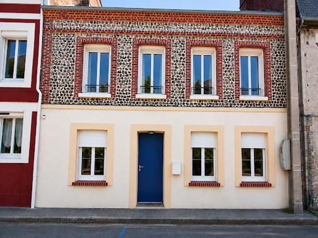 Maison avec jardin et terrasse