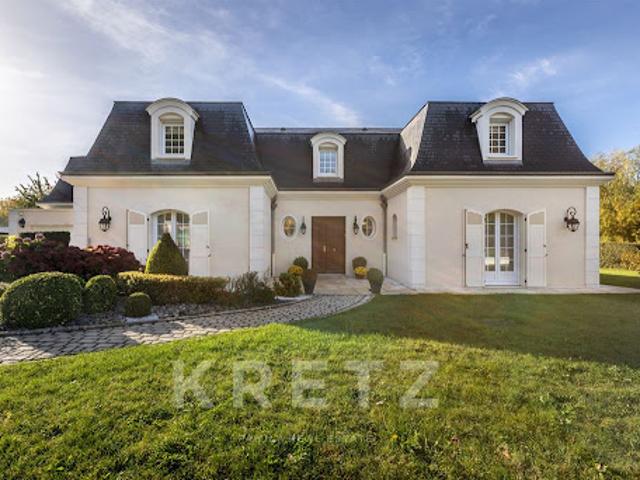 Maison avec jardin et terrasse