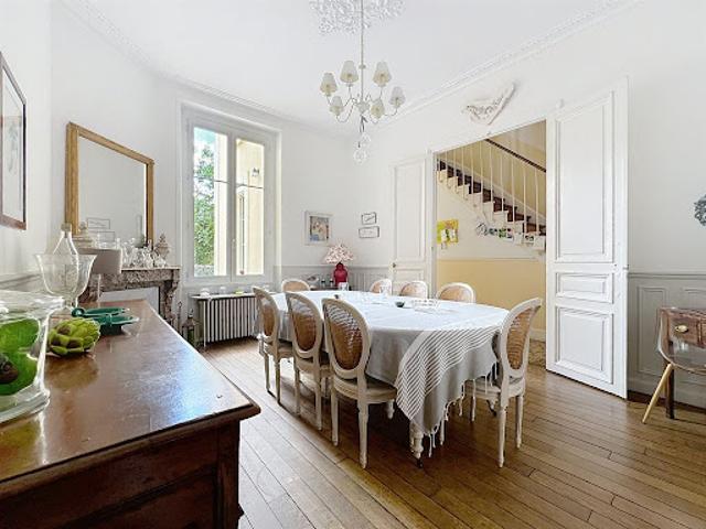Maison avec jardin et terrasse