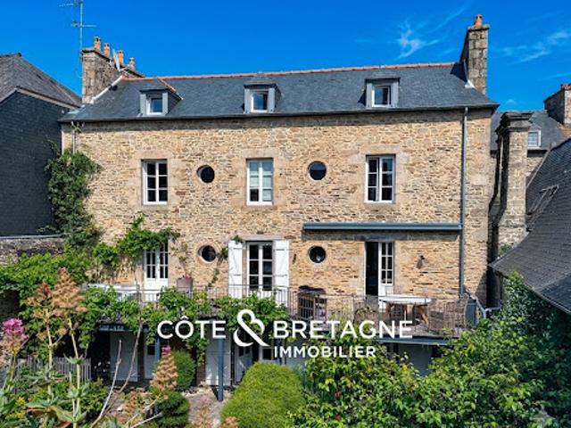 Maison avec jardin et terrasse