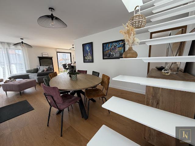 Maison avec jardin et terrasse