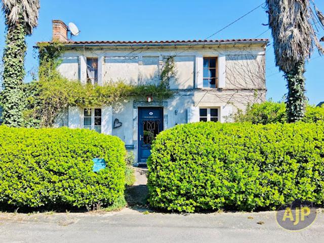 Maison avec jardin et terrasse