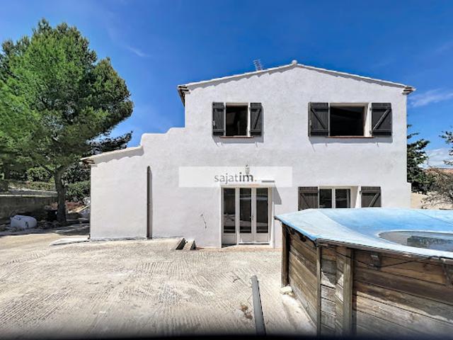 Maison avec jardin et terrasse