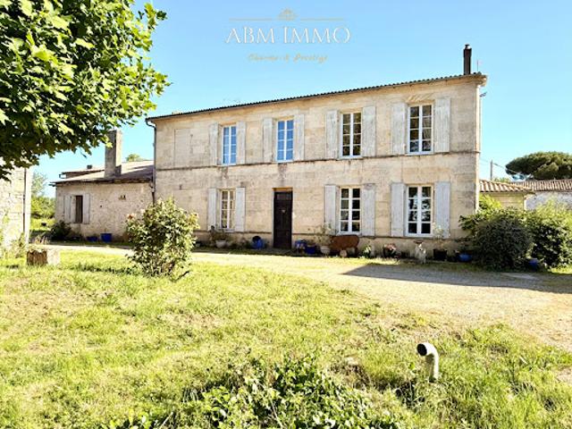 Maison avec jardin et terrasse