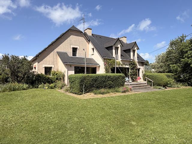Maison avec jardin et terrasse