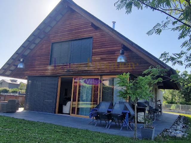 Maison avec jardin et terrasse