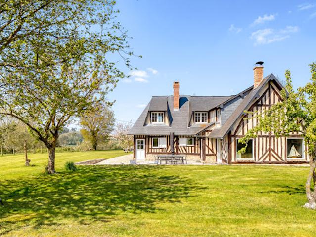 Maison avec jardin et terrasse