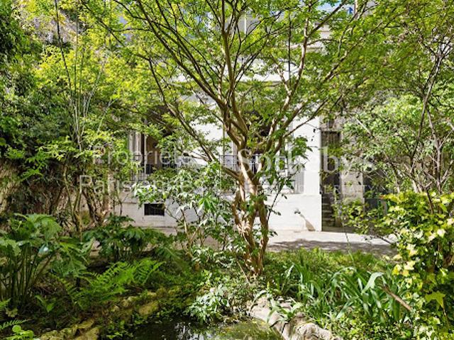 Maison avec jardin et terrasse