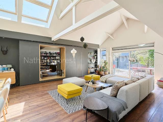 Maison avec jardin et terrasse