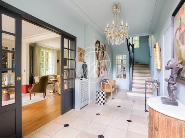 Maison avec jardin et terrasse