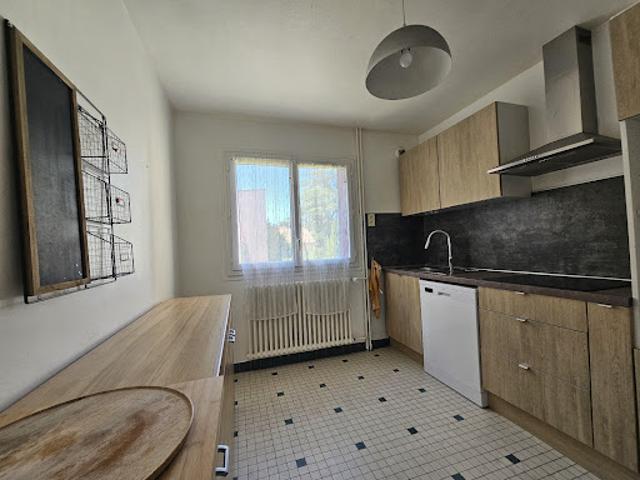 Maison avec jardin et terrasse