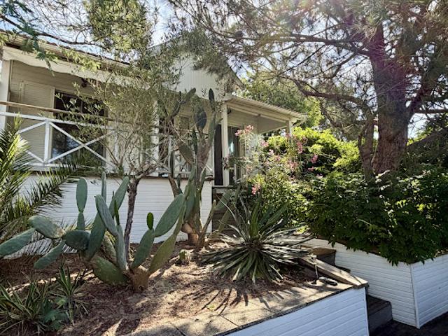 Maison avec jardin et terrasse