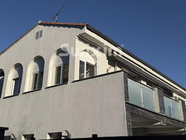 Maison avec jardin et terrasse