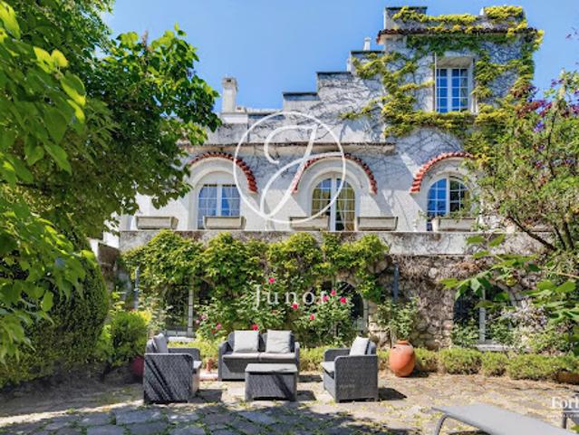 Maison avec jardin et terrasse