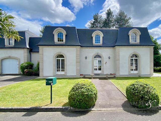 Maison avec jardin et terrasse