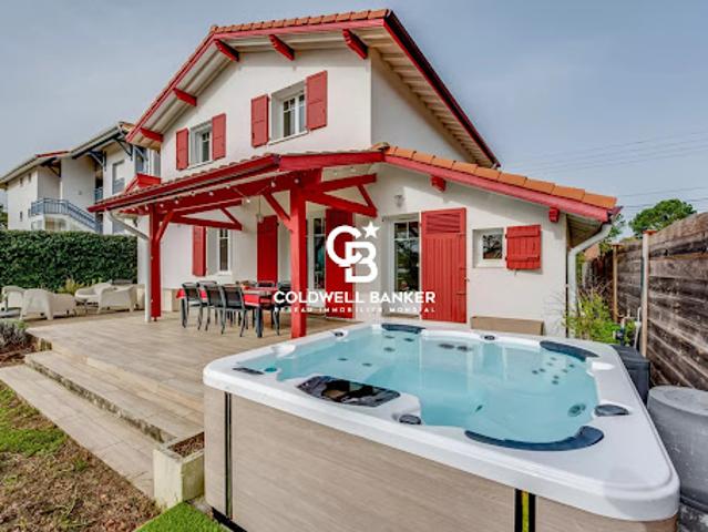 Maison avec jardin et terrasse