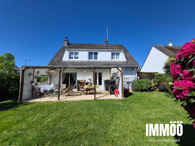 Maison avec jardin et terrasse