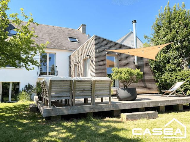 Maison avec jardin et terrasse