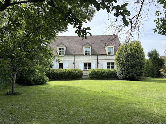 Maison avec jardin et terrasse