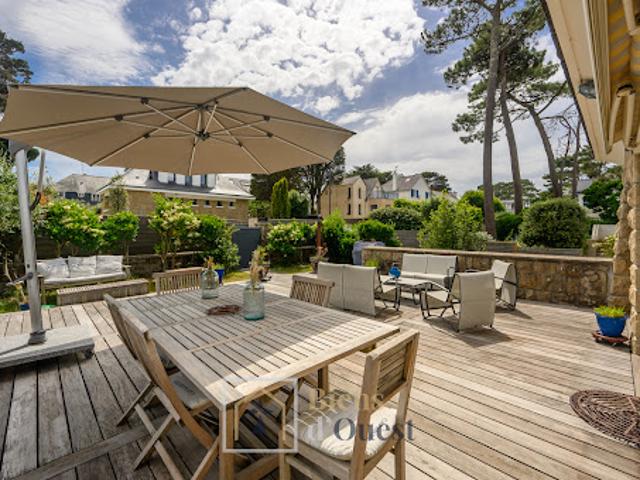 Maison avec jardin et terrasse