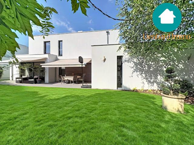 Maison avec jardin et terrasse