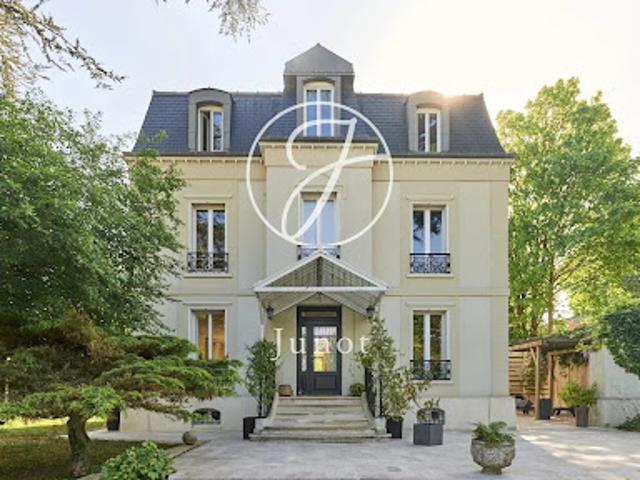 Maison avec jardin et terrasse