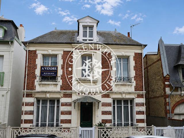 Maison avec jardin et terrasse