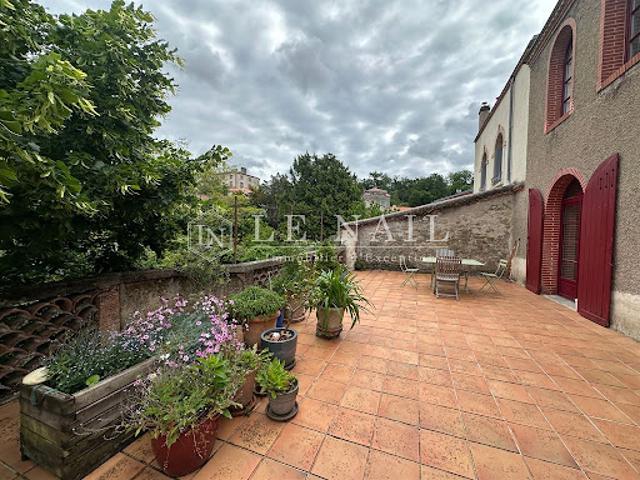 Maison avec jardin et terrasse