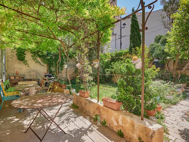 Maison avec jardin et terrasse