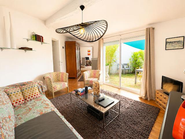 Maison avec jardin et terrasse