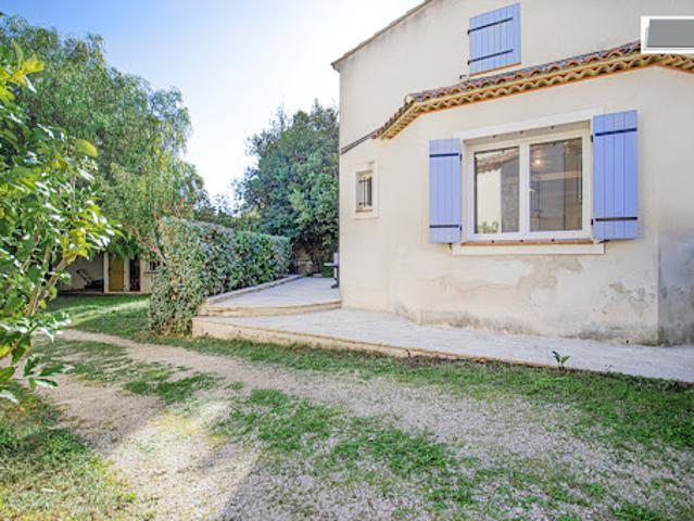 Maison avec jardin et terrasse