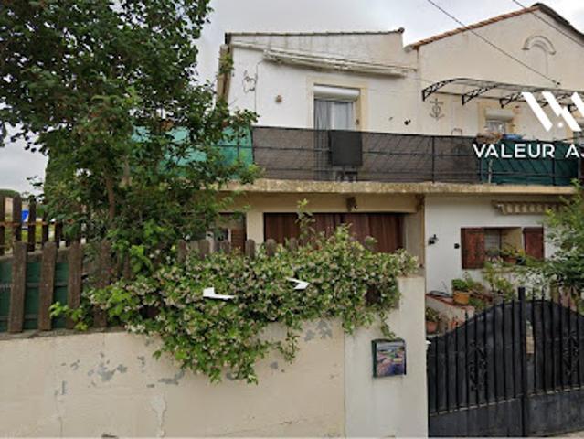 Maison avec jardin et terrasse