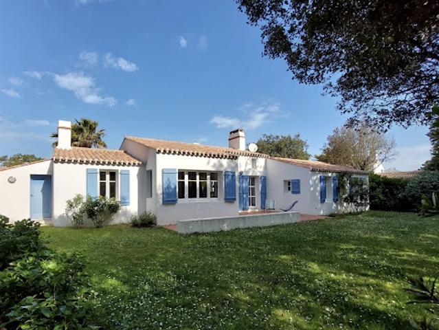 Maison avec jardin et terrasse