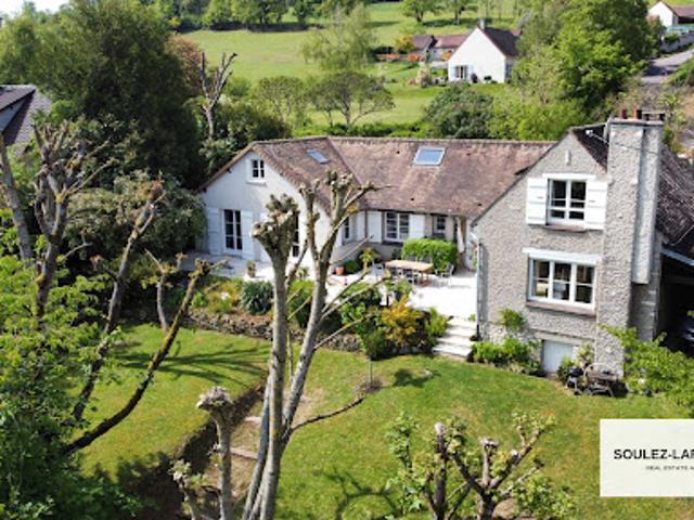 Maison avec jardin et terrasse
