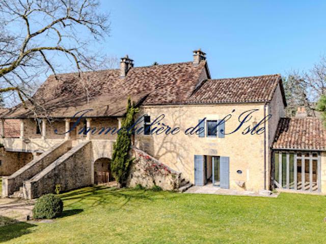 Maison avec jardin et terrasse