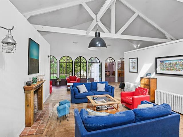 Maison avec jardin et terrasse